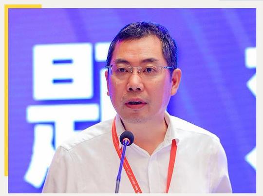 黃世霖:堅持政策不斷檔 助力新能源產業(yè)快速發(fā)展